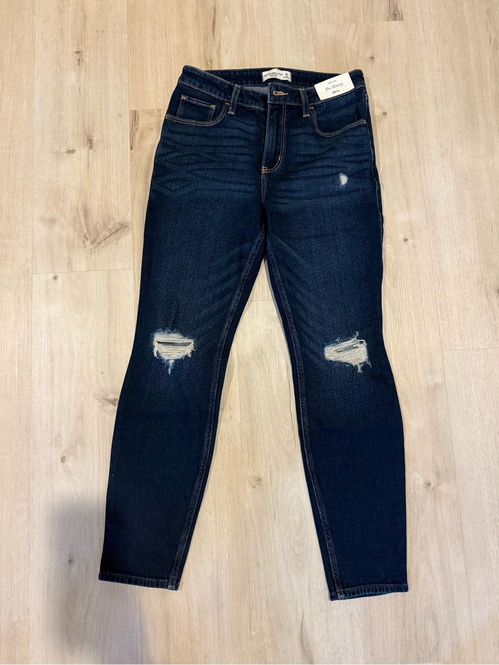 Abercrombie & Fitch Dark Blue Skinny Jeans with Knee Distress